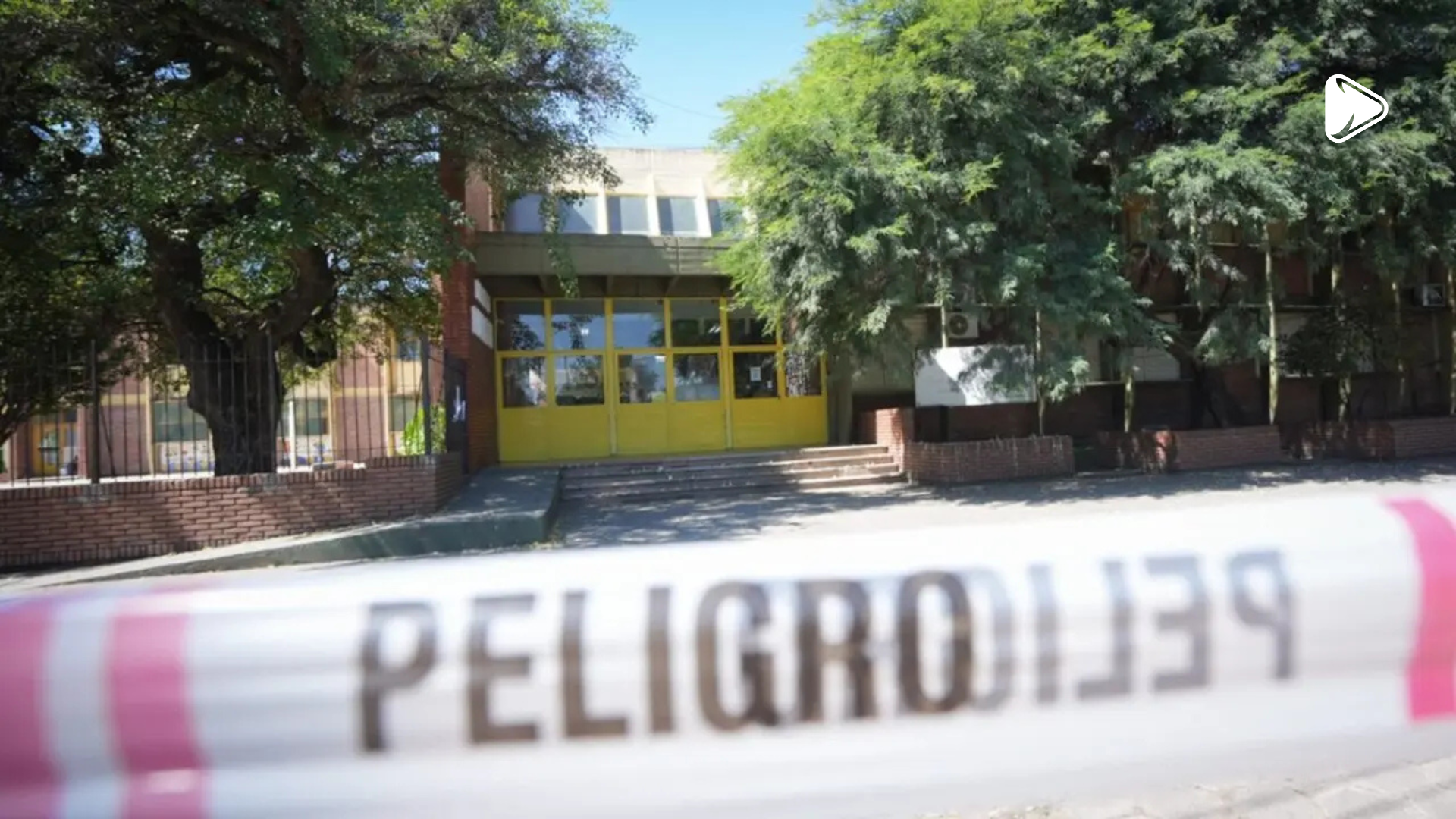 Tiroteo en una escuela: investigan vínculos con la red digital global “True Crime”